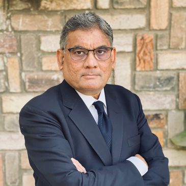 Dr. Neeraj Kasliwal