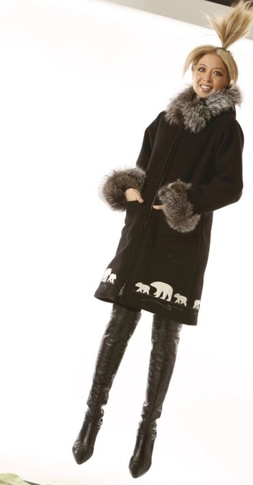 Real urban Arctic wear. Our chic parkas are sporty yet elegant. Stay warm! Stay stylish too!