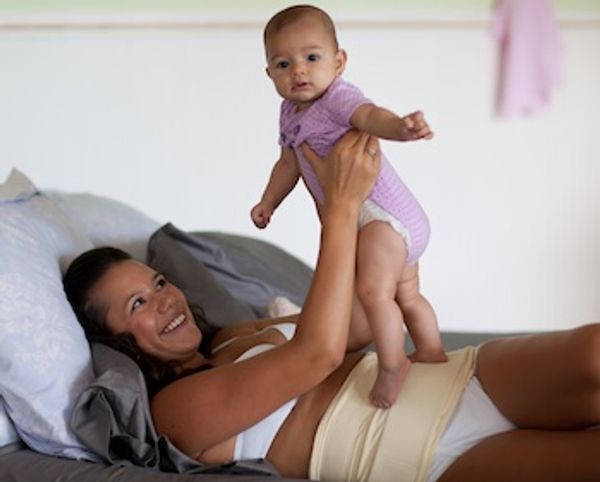 new- mom, postpartum-massage, ceserean-recovery, ceserean-recovery massage package