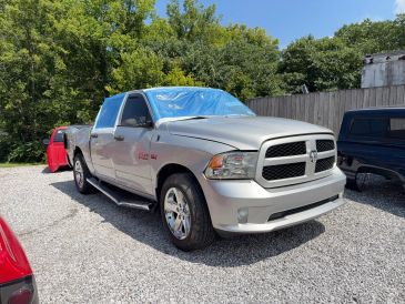2017 Ram 1500 Crew Cab 5.7L