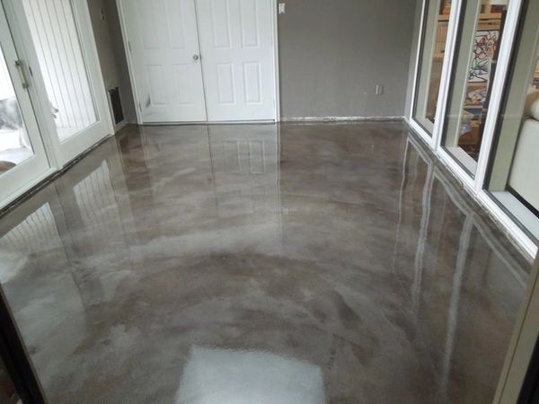 Ardex Designer Overlay with troweled marbling, epoxy coating clear topcoat in Dallas residence