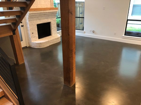 Ardex Overlays with integral color for remodeled home in Dallas Texas, variegated look concrete