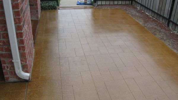 scored and stained concrete patios in Dallas Fort Worth, acid staining in Texas