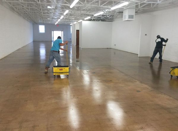 Dallas Design District Warehouse
Diamond Grinded + Sealed 
#dallas #designdistrict #concretefloors