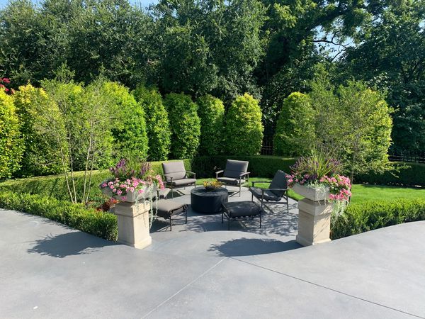 Soft Gray Stained Concrete Exterior Patio Design Dallas, modern backyards Dallas