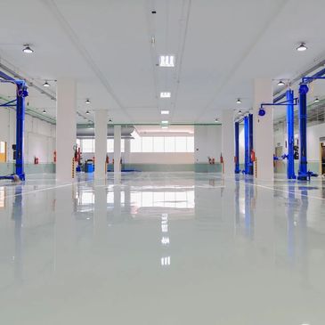 High-performing resin floors for automotive industry, service bays, parts house, showroom floors