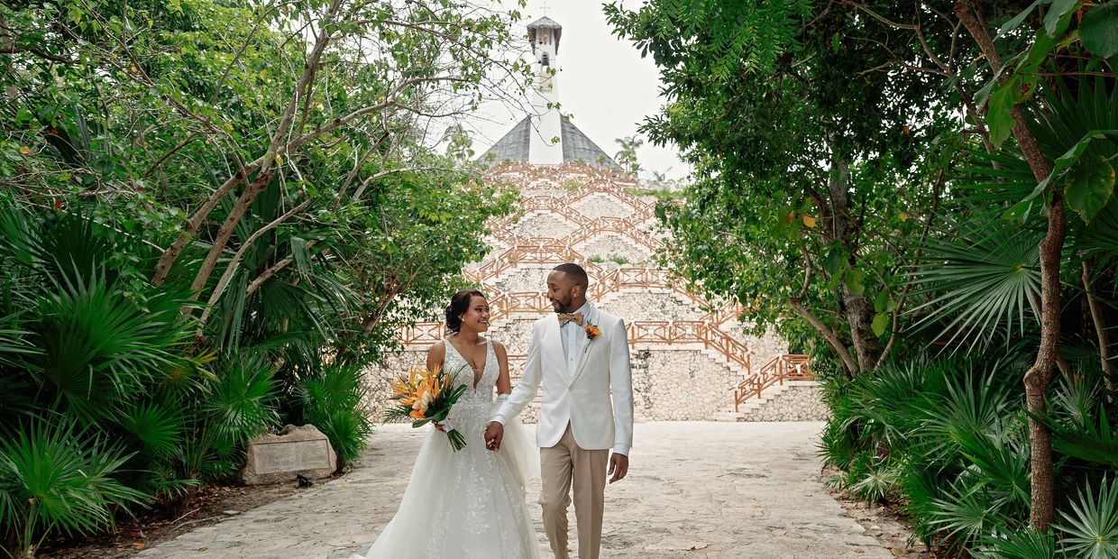 Top Certified Destination Wedding Specialists for Mexico Weddings