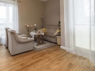 
125mm x 18mm x RL
CANYON
CANYON OAK
LACQUERED LONG PACKS
ENGINEERED FLOORING
