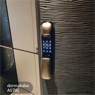 電子鎖
指紋鎖
密碼鎖
智能鎖
電子鎖安裝
dormakaba電子鎖
Yale耶魯電子鎖
SAMSUNG三星電子鎖
Milre美樂電子鎖
philips飛利浦電子鎖
WAFERLOCK維夫拉克電子鎖