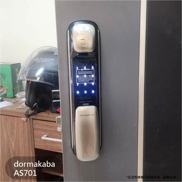 電子鎖
指紋鎖
密碼鎖
智能鎖
電子鎖安裝
dormakaba電子鎖
Yale耶魯電子鎖
SAMSUNG三星電子鎖
Milre美樂電子鎖
philips飛利浦電子鎖
WAFERLOCK維夫拉克電子鎖