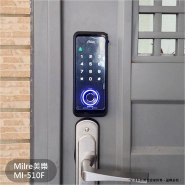 電子鎖
指紋鎖
密碼鎖
智能鎖
電子鎖安裝
dormakaba電子鎖
Yale耶魯電子鎖
SAMSUNG三星電子鎖
Milre美樂電子鎖
philips飛利浦電子鎖
WAFERLOCK維夫拉克電子鎖