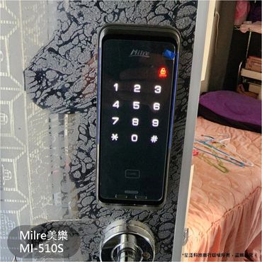 電子鎖
指紋鎖
密碼鎖
智能鎖
電子鎖安裝
dormakaba電子鎖
Yale耶魯電子鎖
SAMSUNG三星電子鎖
Milre美樂電子鎖
philips飛利浦電子鎖
WAFERLOCK維夫拉克電子鎖
