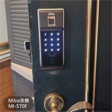 電子鎖
指紋鎖
密碼鎖
智能鎖
電子鎖安裝
dormakaba電子鎖
Yale耶魯電子鎖
SAMSUNG三星電子鎖
Milre美樂電子鎖
philips飛利浦電子鎖
WAFERLOCK維夫拉克電子鎖