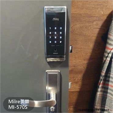 電子鎖
指紋鎖
密碼鎖
智能鎖
電子鎖安裝
dormakaba電子鎖
Yale耶魯電子鎖
SAMSUNG三星電子鎖
Milre美樂電子鎖
philips飛利浦電子鎖
WAFERLOCK維夫拉克電子鎖