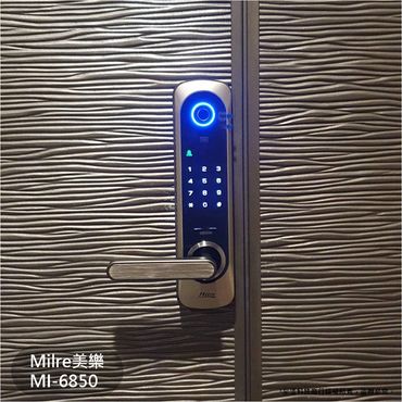 電子鎖
指紋鎖
密碼鎖
智能鎖
電子鎖安裝
dormakaba電子鎖
Yale耶魯電子鎖
SAMSUNG三星電子鎖
Milre美樂電子鎖
philips飛利浦電子鎖
WAFERLOCK維夫拉克電子鎖
