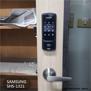 電子鎖
指紋鎖
密碼鎖
智能鎖
電子鎖安裝
dormakaba電子鎖
Yale耶魯電子鎖
SAMSUNG三星電子鎖
Milre美樂電子鎖
philips飛利浦電子鎖
WAFERLOCK維夫拉克電子鎖