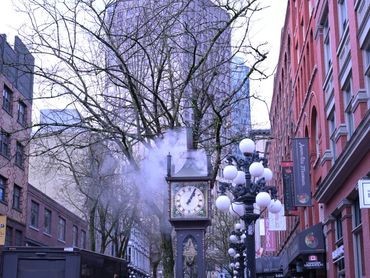 Oakfast in the gastown