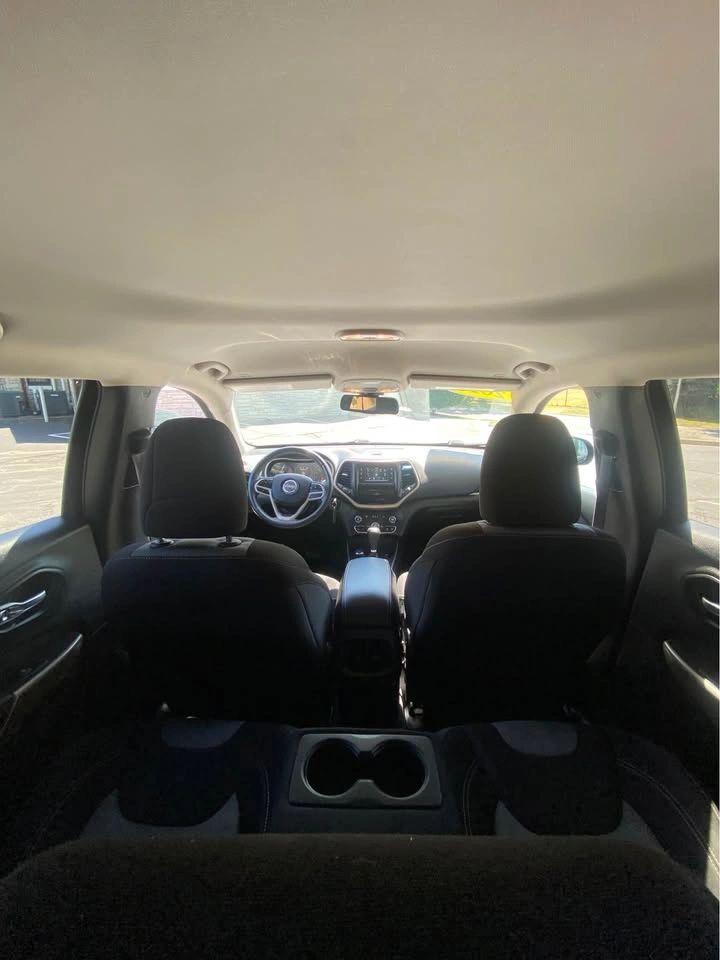2018 Jeep Cherokee Latitude - Photo 13