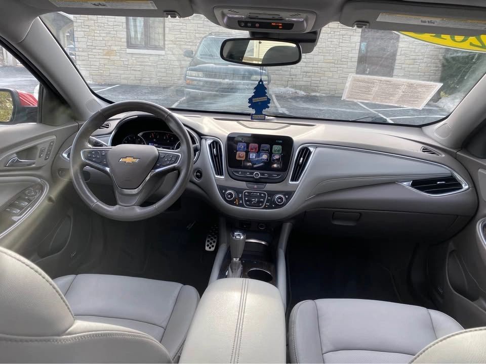 2016 Chevrolet Malibu 2LZ Premier - Photo 9