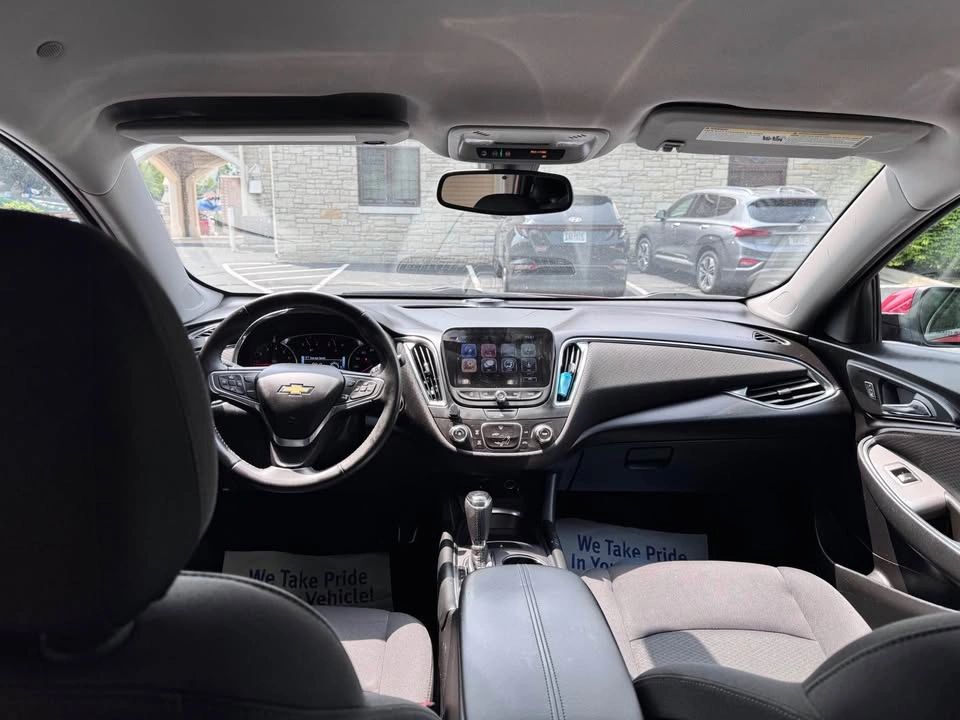 2017 Chevrolet Malibu 1LT - Photo 16