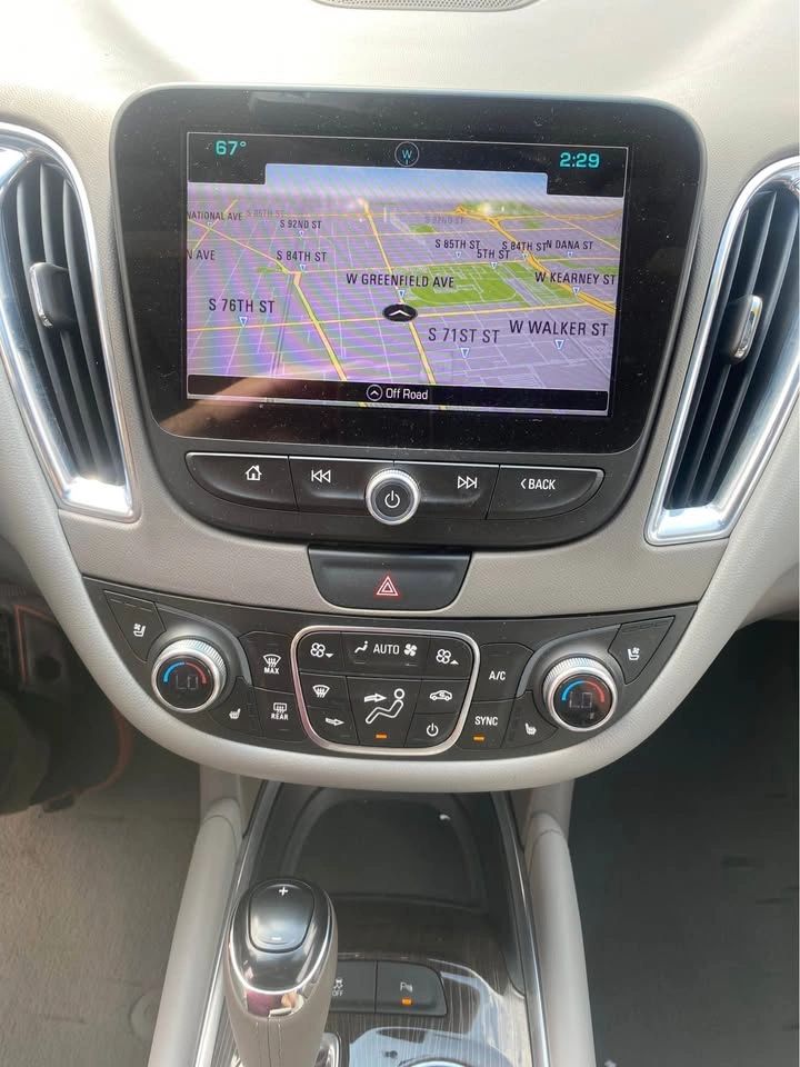2016 Chevrolet Malibu 2LZ Premier - Photo 15