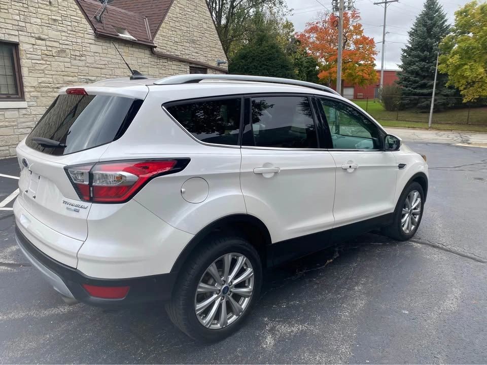 2018 Ford Escape Titanium - Photo 9