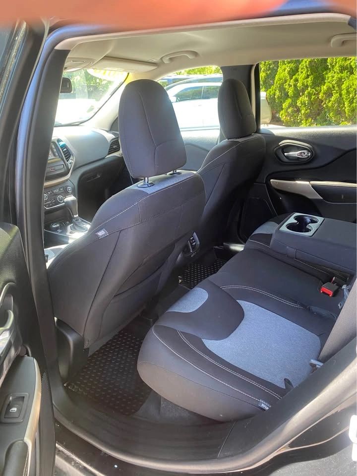 2018 Jeep Cherokee Latitude - Photo 9