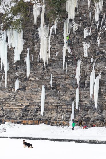 ice climbing, Pont-Rouge, ile-aux-raisins, Double Dragon, Stas Beskin, escalade de glace, Quebec