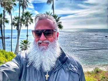 Orange County - Laguna Beach
Top saxophonist, top sax player, top saxophone player,