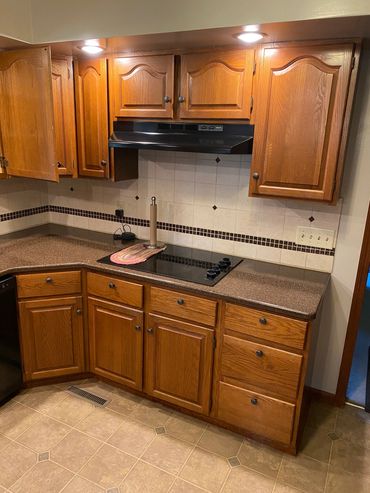 Deck staining, painting, painters near me Muscatine.