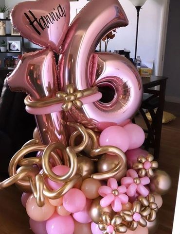 A picture of 16 th birthday balloon decoration