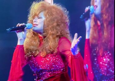 Nashville’s Best Reba McEntire impersonator Michelle Spaziano