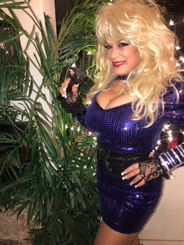 Las Vegas Best Dolly Parton Impersonator Layna Spaziano