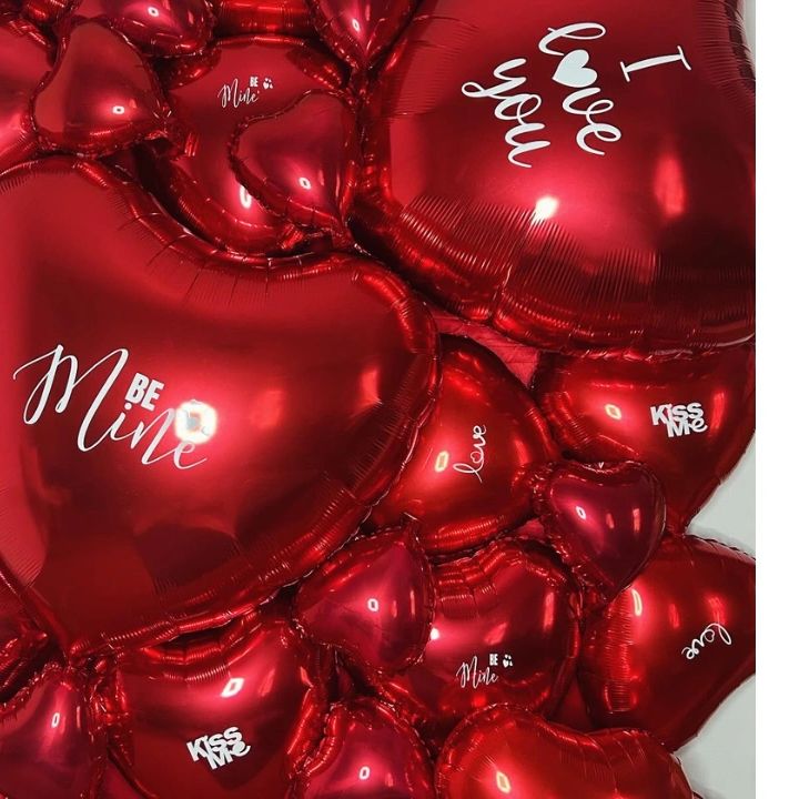 Personalised balloon decoration