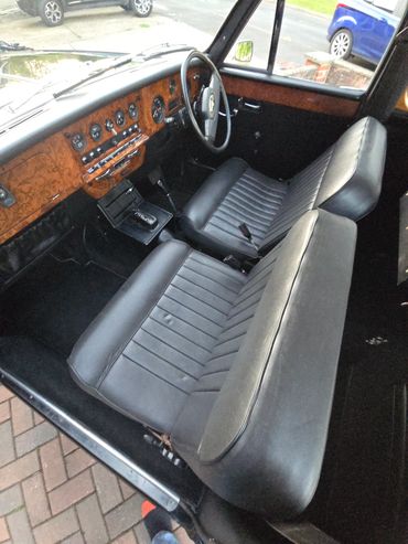 Interior Daimler DS420 passenger side looking in