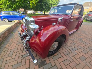 Front 3/4 of red Alvis TA14 polished to gloss by AM Auto Aesthetics