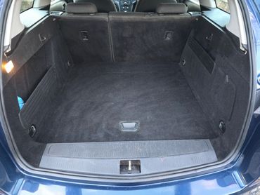 Vauxhall Astra boot interior after detailing
