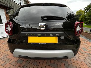 Dacia Duster Exterior Angle