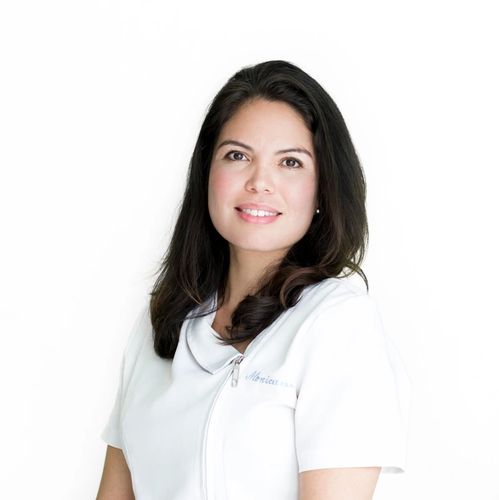 Mobile dental hygienist hygiene caledon bolton dental vaughan toronto brampton best rated.