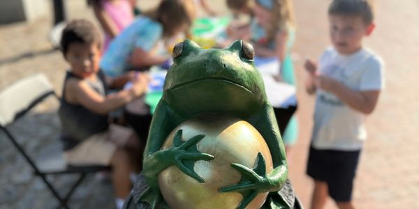 Frog apprentices
