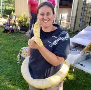 Burmese Python
Snakes
Nature Center
Reptile Assembly
Animal show
Large Snakes