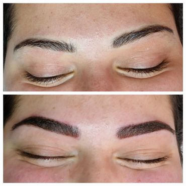 Combination Eyebrows tattoo, a mix of Digital Stokes and Powder effect. 