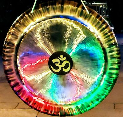36 inch OM Gong reflecting colorful lighting effects
