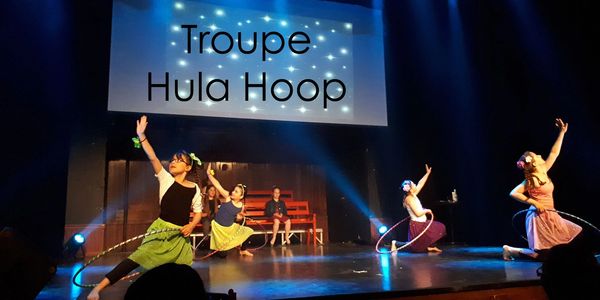 HulaHoop enfants, danse, théâtre, Johanne Dugrenier