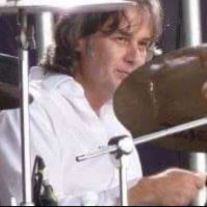 John Halliday produced and played drums on '...And I Was Sore Afraid' at Shonk Studios, Oxford.
