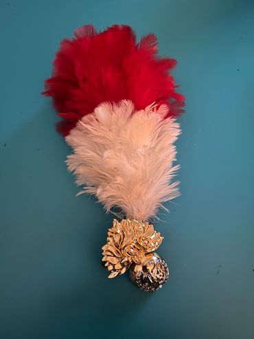 Royal Regiment of Fusilier Hackle and Cap Badge