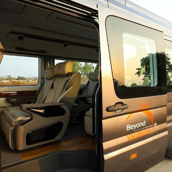 Luxury van with plush seats open for vacation travel. Urbania with Maharaja seats jalgaon available in Jalgaon for Rent.