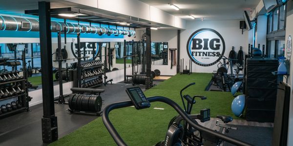 Best Gym In St Louis 
Best Personal Training In St Louis 
Certified Personal Trainer 
fitness coach