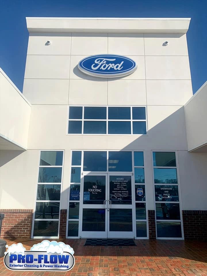 Crossroads Ford Sanford after building wash completed by Pro Flow Exterior Cleaning & Power Washing