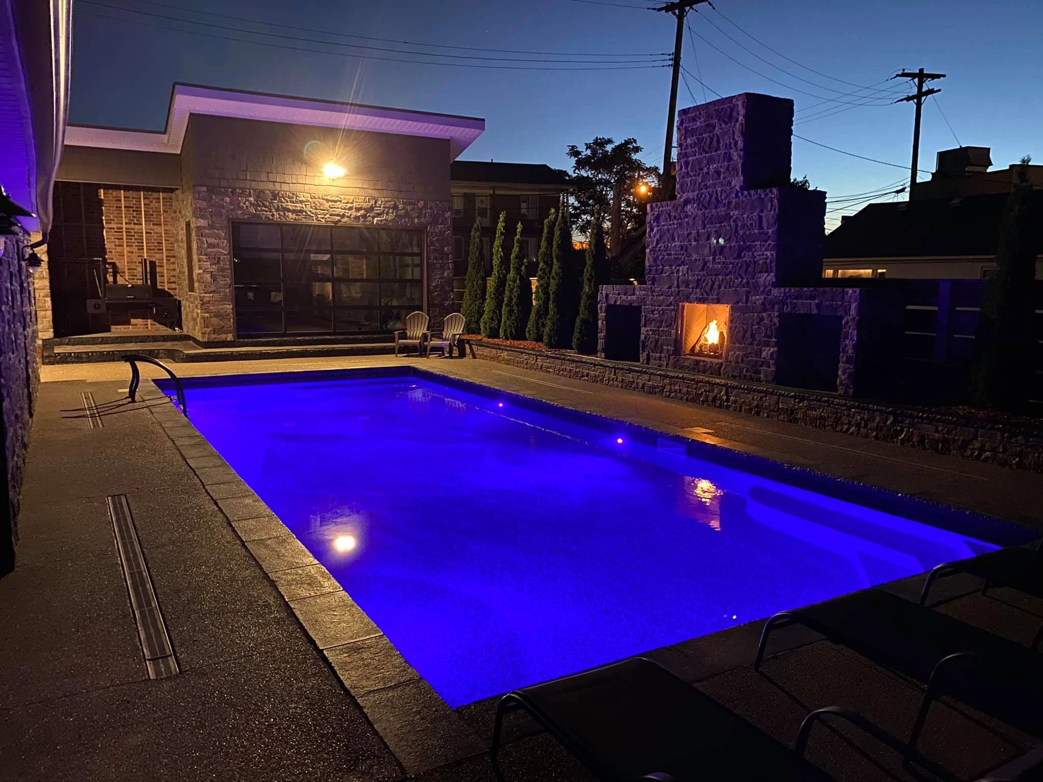 Macomb county pool company, pool deck specialist in macomb county Michigan, pool installation
